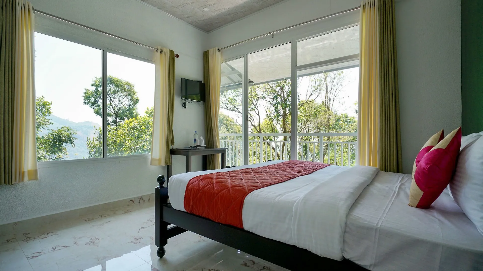 Hotel Oyo 12059 Cardamom County Munnar